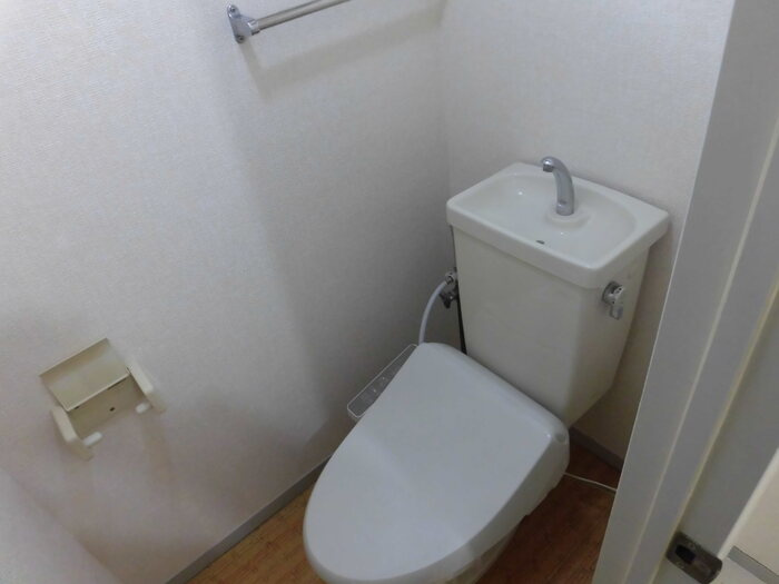 シャルマン室のトイレ