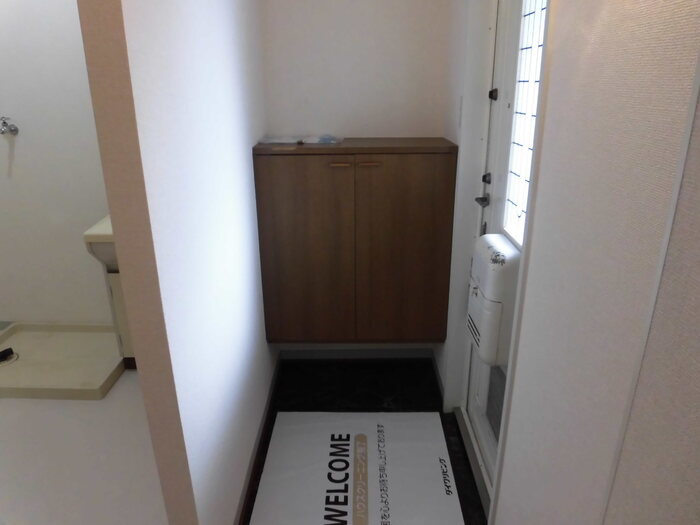 シャルマン室の玄関