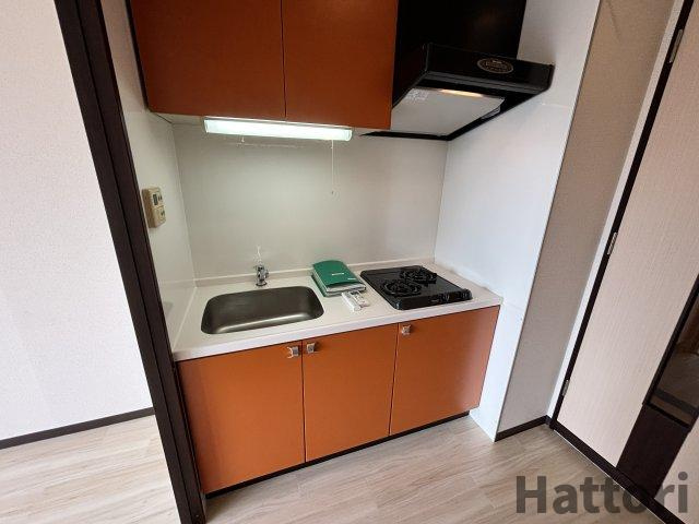 アーバンフラッツ西中島のキッチン