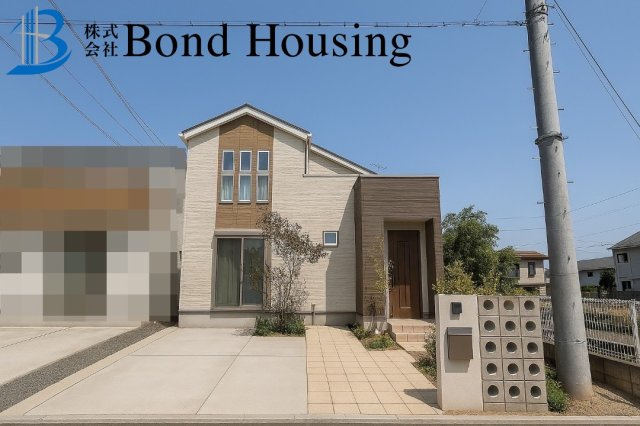 お車並列2台駐車可・オール電化住宅　大久保町江井島　築8年の外観