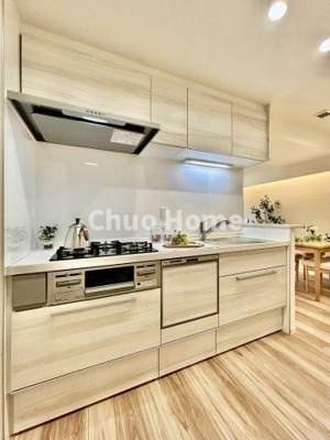 【キッチン】 | セザール北綾瀬 | ワイドで収納豊富なシステムキッチン