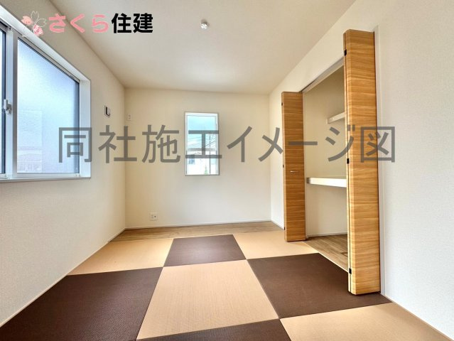宇都宮市茂原町　２号棟の内観：施工例|同社施工物件の写真です。※建具やフローリング、その他仕様が違う場合がございます。									
