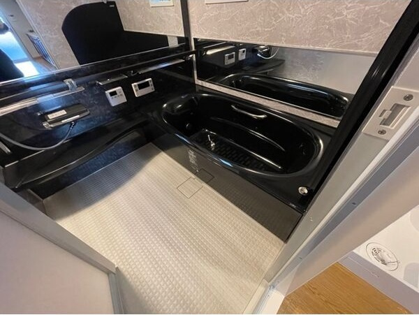 LYON 江戸堀の浴室|コンパクトで使いやすいお風呂です