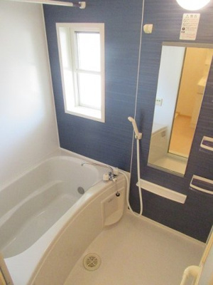 【浴室】 | ビュー・カトレア | 日々の暮らしに欠かせないお風呂です