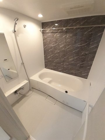 ジェルメメゾン　Ⅰの浴室|追い焚き・浴室乾燥機付きのお風呂です♪