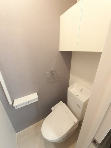 ジェルメメゾン　Ⅰのトイレ|嬉しい温水洗浄便座付き♪