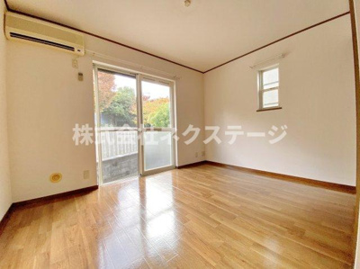 【居間・リビング】 | パークハイム