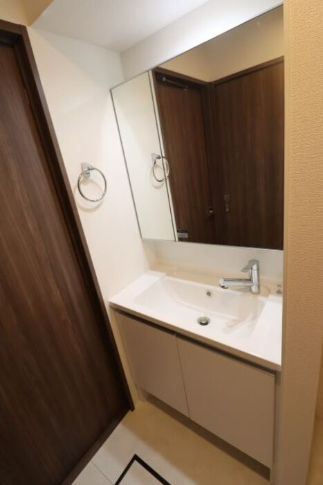 グラナーデ興宮町の洗面所