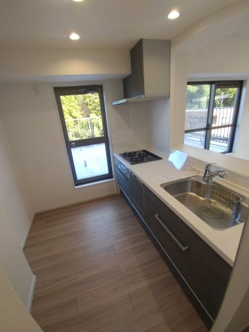グリーンコーポ多摩ニュータウン南大沢のキッチン