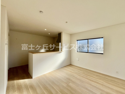 【ダイニング】 | 袋井市梅山 2期 新築一戸建て 2号棟 | ダイニングスペース