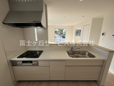 【キッチン】 | 袋井市梅山 2期 新築一戸建て 2号棟 | お料理しやすいキッチンです