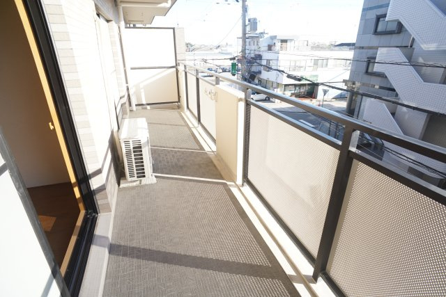 メルベーユ宝塚のバルコニー