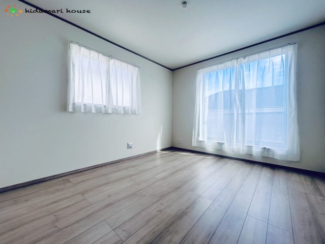 上尾市小泉3丁目　新築戸建　ハートフルAの寝室