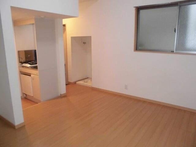 【居間・リビング】 | 以下、別部屋参考写真 