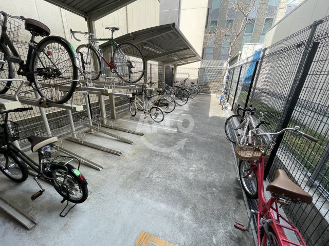 サムティ南堀江LUCEのその他共用部分|サムティ南堀江LUCE　駐輪場