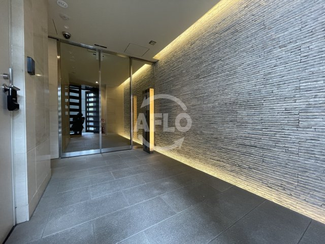 サムティ南堀江LUCEのエントランス|サムティ南堀江LUCE　エントランス