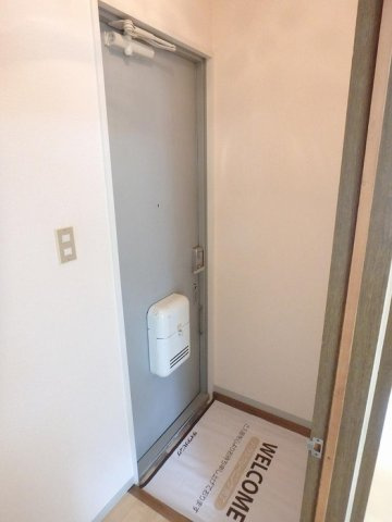 セジュール・マロニエ　Aの玄関