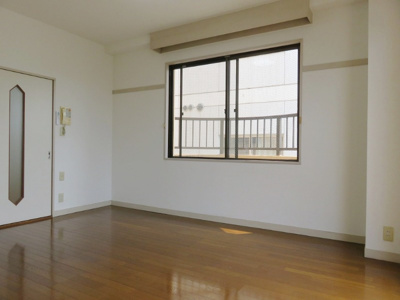 【居間・リビング】 | グレースシャトル伊島