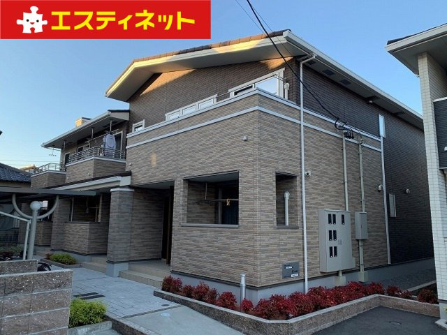 カーサルピナスBの外観
