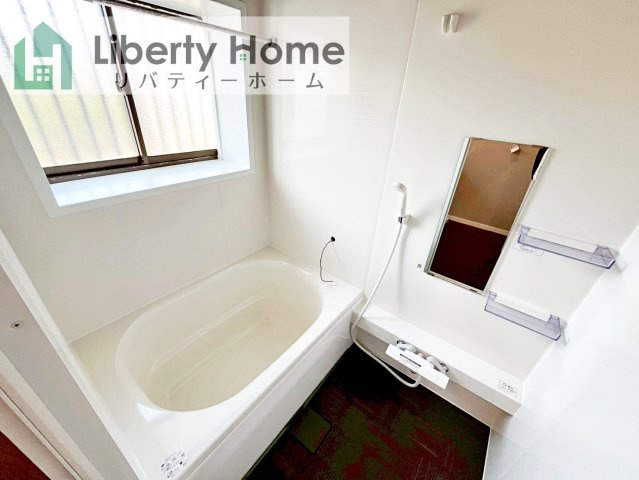 牛久市猪子町　中古戸建の浴室