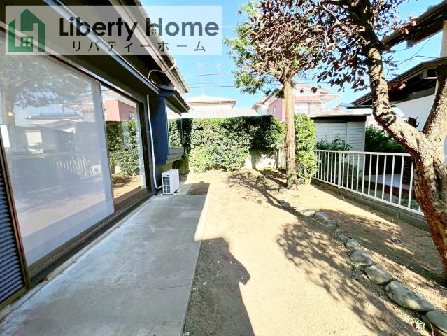 牛久市猪子町　中古戸建の庭