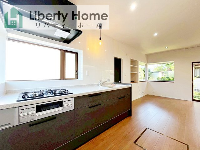 牛久市猪子町　中古戸建のキッチン