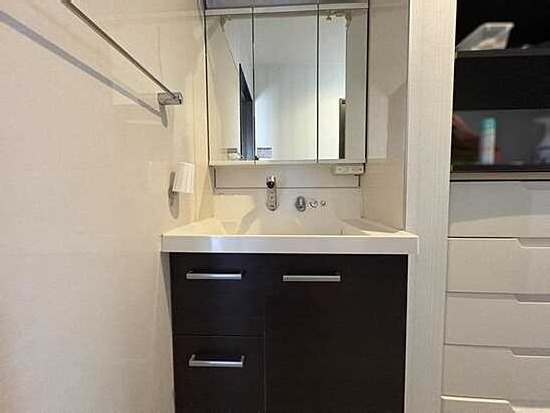 【独立洗面台】