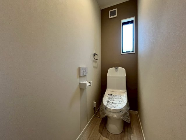横浜市港北区新羽町　A号棟のトイレ|落ち着いたトイレです