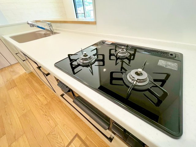 横浜市港北区新羽町　A号棟のキッチン|使いやすいキッチンです