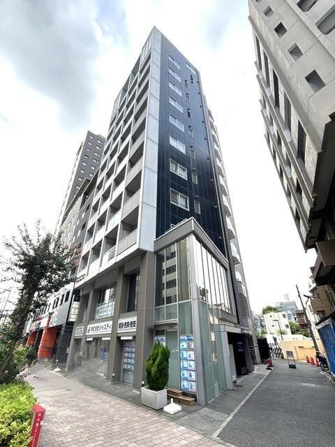 ラ・ヴィスタ西新宿の外観|外観は落ち着いています