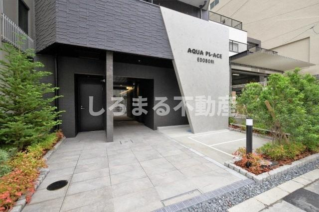 アクアプレイス江戸堀のエントランス