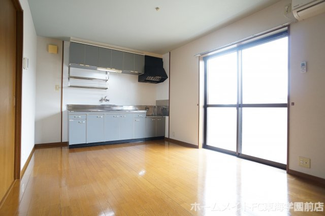 ルーブル陣内　Aの内装