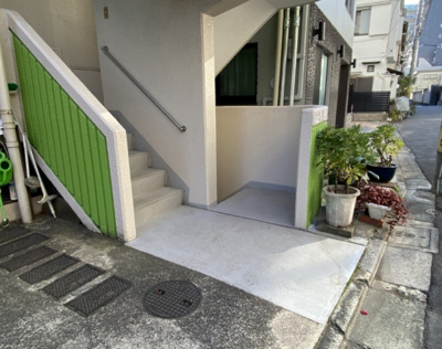 【エントランス】 | びるいしだいら