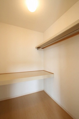 【収納】 | ルミエール A棟 | ウォークインクローゼット
