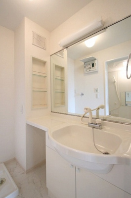 【独立洗面台】 | ルミエール A棟 | 洗髪洗面化粧台