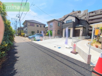 【前面道路含む現地写真】 | 前面道路です♪