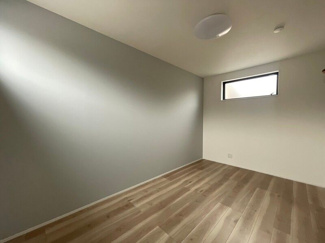 【洋室】 | Rear Fortress