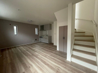 【居間・リビング】 | Rear Fortress