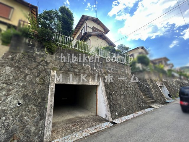 箕面市粟生間谷西７丁目　土地