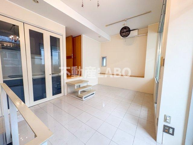 ユーレジデンス弁天町の内装