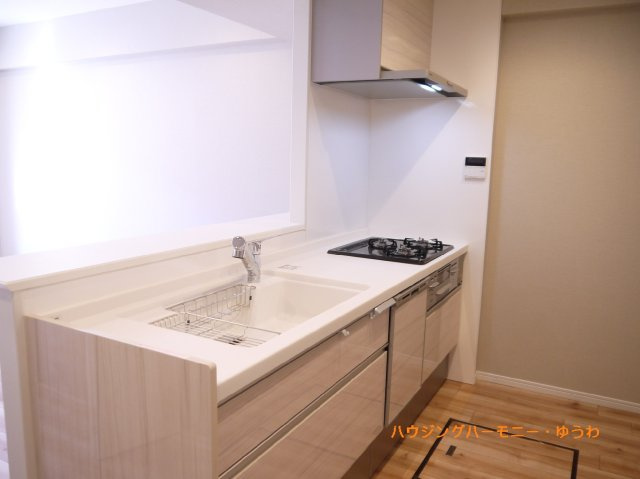 【キッチン】 | 赤羽台四丁目住宅 | イメージ画像となります。実際とは異なりますので、ご注意ください！