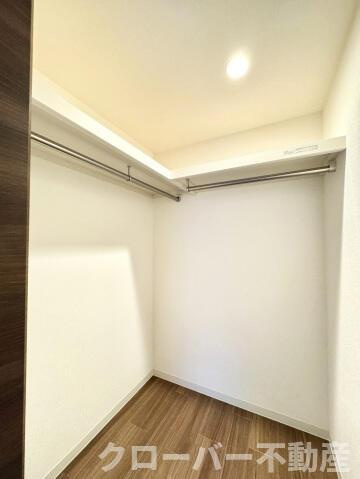 Ｓ－ＲＥＳＩＤＥＮＣＥ中新町ａｖｅｌｉｓの収納