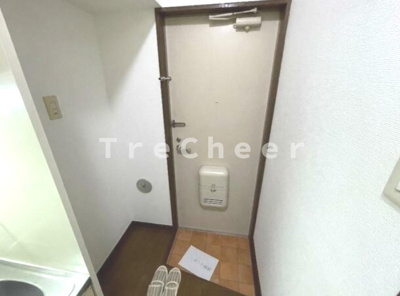 【玄関】 | ガーデンヒルズ新倉B棟