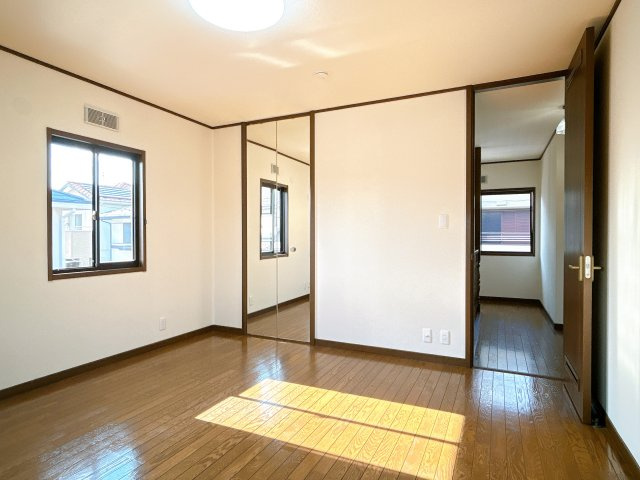 リフォーム済中古戸建　大垣市万石1丁目　平成3年築の洋室