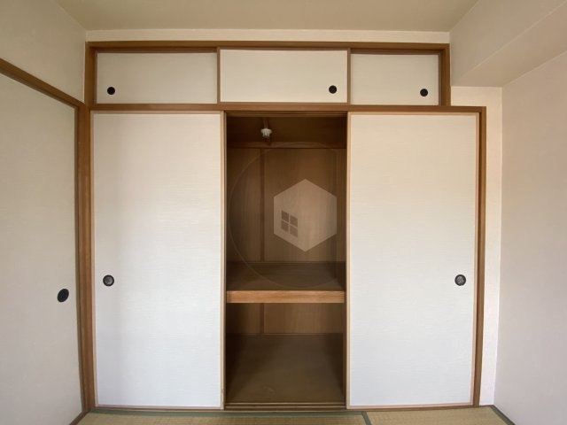 エバーグレイス森本の収納