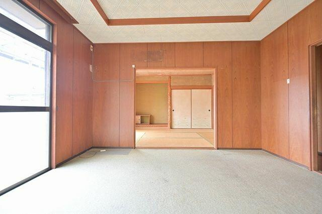 【居間・リビング】