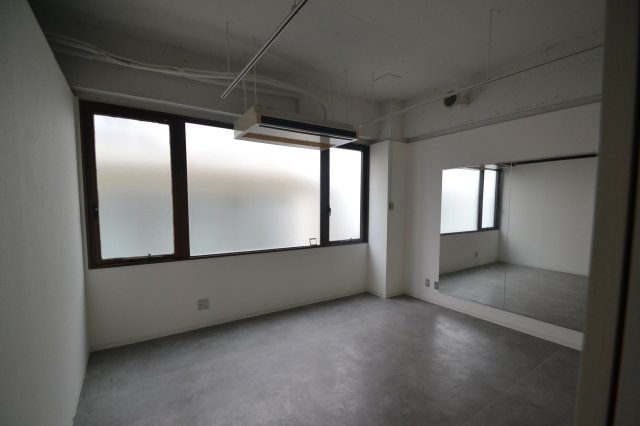 【内装】 | 5TH BUILD TANAKA