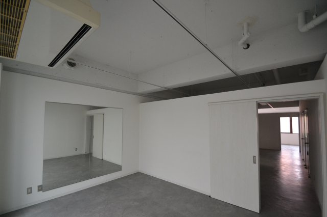 【内装】 | 5TH BUILD TANAKA