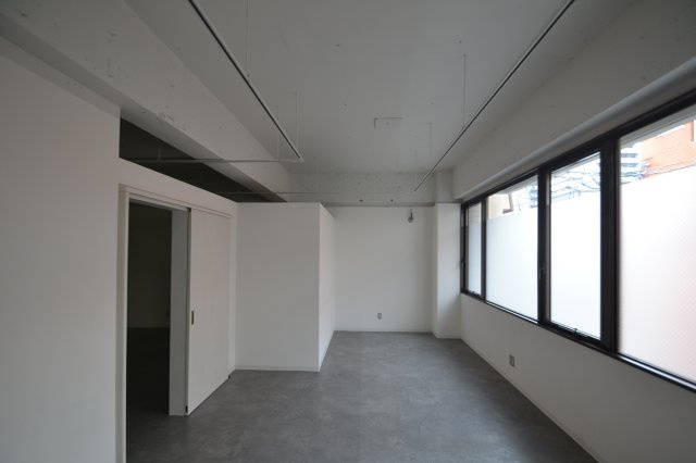 【内装】 | 5TH BUILD TANAKA