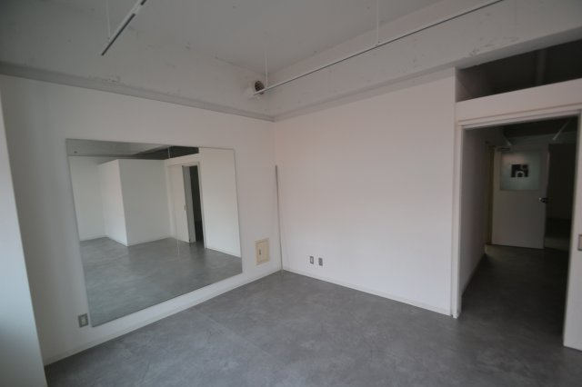 【内装】 | 5TH BUILD TANAKA